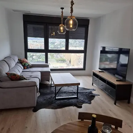 Happy Travel Urban Sky 26a Apartment Malaga